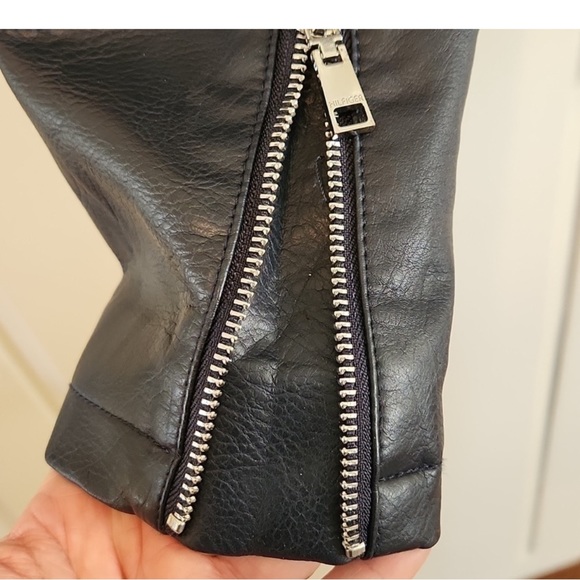 LIKE NEW TOMMY HILFIGER MOTO JACKET💗💗💗 - Picture 5 of 6
